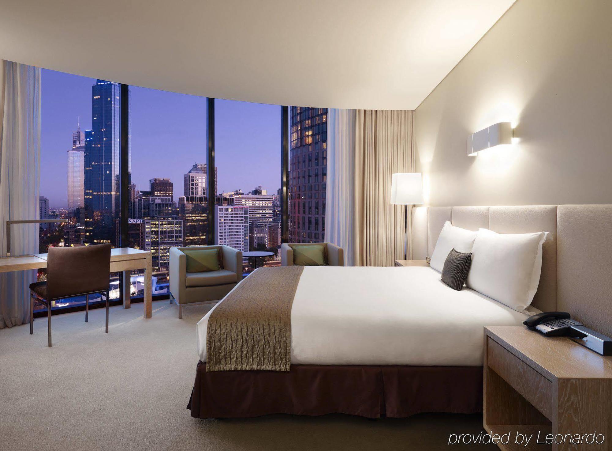 Hotel Crown Promenade Melburne Exterior foto